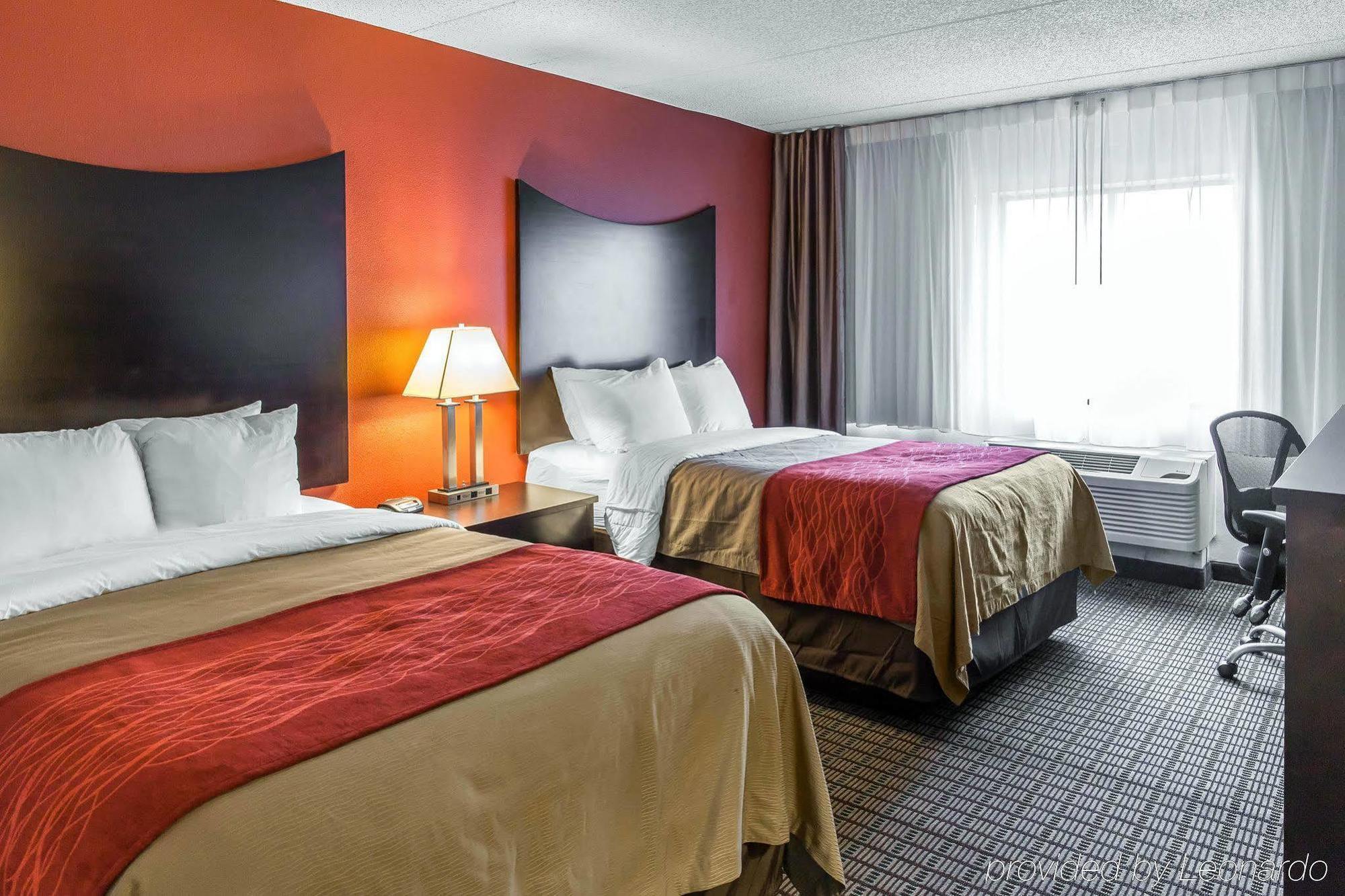 Clarion Hotel & Suites BWI Airport North Baltimore Buitenkant foto